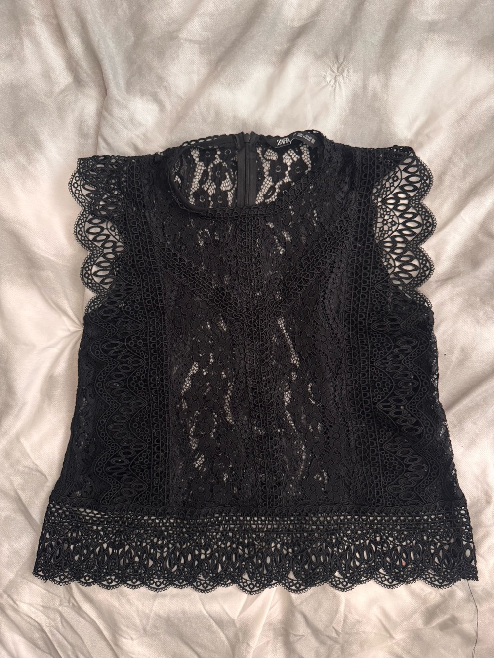 Zara Black Lace Crochet Sleeveless Top, Size L - Picture 5 of 6
